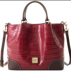 Nwt Dooney & Bourke Large Satchel Wine ❤️